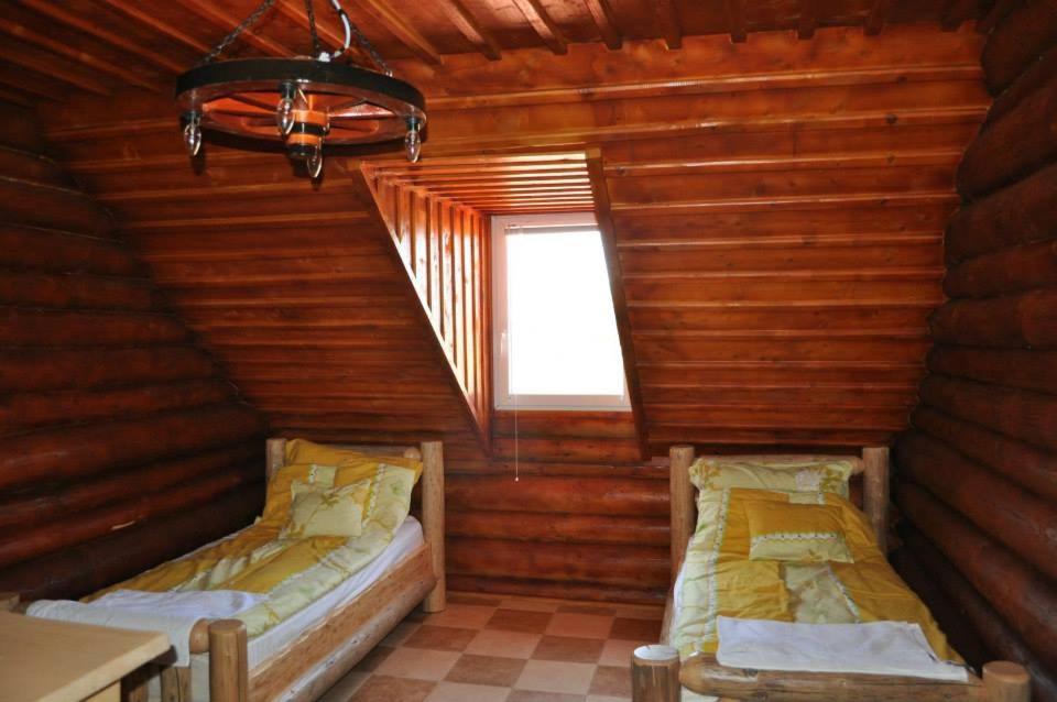 Roenk-Wellness Panzio Mezopeterd Bed & Breakfast Eksteriør bilde