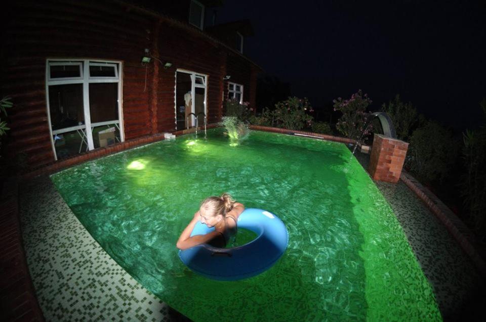 Roenk-Wellness Panzio Mezopeterd Bed & Breakfast Eksteriør bilde